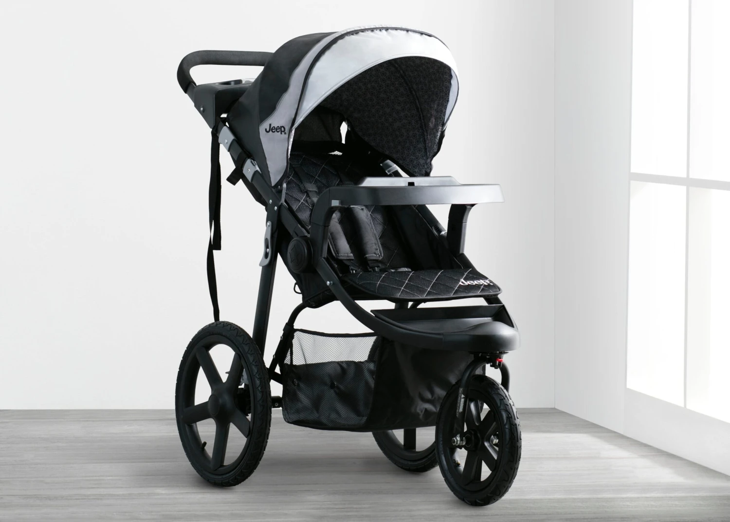 Jeep® Deluxe Patriot Open Trails Jogger 1 Jeep® Deluxe Patriot Open Trails Jogger