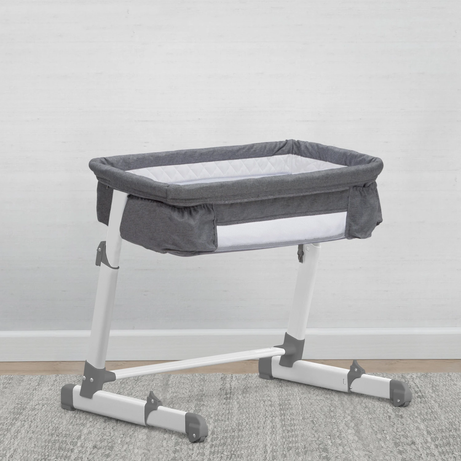 Simmons Kids® By The Bed City Sleeper Bassinet 9 Simmons Kids® By The Bed City Sleeper Bassinet - Image 9