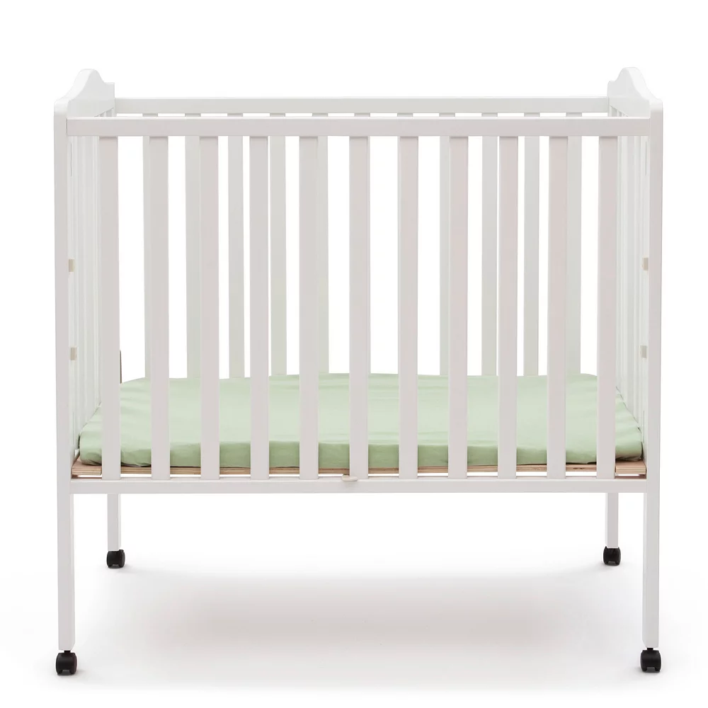 Delta Children Portable Folding Crib With Mattress 3 Delta Children Portable Folding Crib With Mattress - Image 3