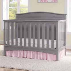 Delta Children Bennett 4-in-1 Convertible Crib