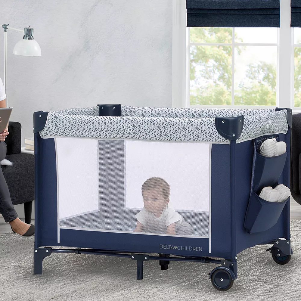 Delta Children LX Deluxe Portable Baby Play Yard With Removable Bassinet And Changing Table 5 Delta Children LX Deluxe Portable Baby Play Yard With Removable Bassinet And Changing Table - Image 5
