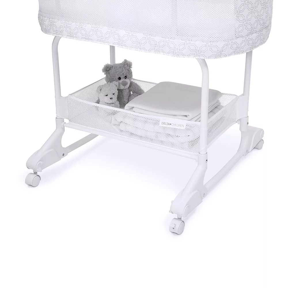 Delta Children SleepCool Rocking Bassinet With Airflow Mesh 6 Delta Children SleepCool Rocking Bassinet With Airflow Mesh - Image 6