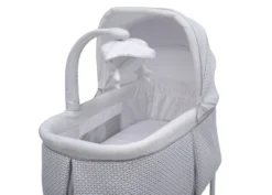 IComfort Auto Glide Bassinet -Delta Children 701605 2143 SertaiComfortAutoGlidingBassinet 16 scaled