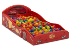 Disney / Pixar Cars Lightning McQueen Plastic Sleep And Play Toddler Bed -Delta Children BB81406CR cars toddler plastic floor bed right props scaled