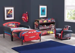 Delta Children Cars 3D-Footboard Toddler Bed
