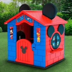 Delta Children Mickey Mouse Plastic Indoor/Outdoor Playhouse With Easy Assembly -Delta Children PH86530MM 1054 playhouse mickey lifestyle 102 scaled