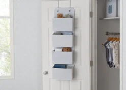 BabyGap 2-Pack Over The Door Storage Organizer With 4 Pockets 15 BabyGap 2-Pack Over The Door Storage Organizer With 4 Pockets -Delta Children SS8008GP 3243 over the door blue lifestyle 01 scaled