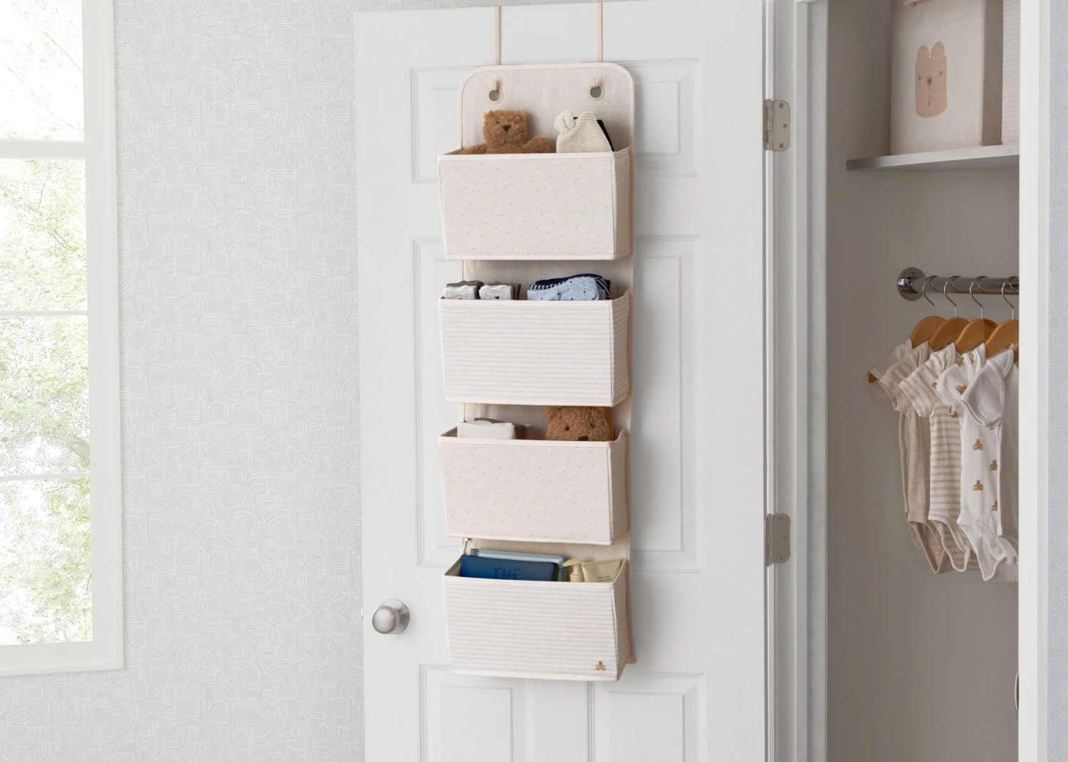 BabyGap 2-Pack Over The Door Storage Organizer With 4 Pockets 7 BabyGap 2-Pack Over The Door Storage Organizer With 4 Pockets - Image 7