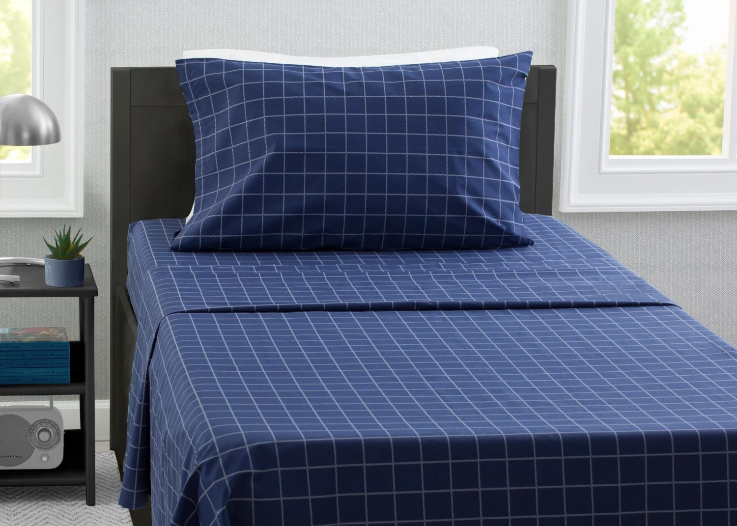 Delta Children Plaid 3-Piece Twin Sheet Set 1 Delta Children Plaid 3-Piece Twin Sheet Set
