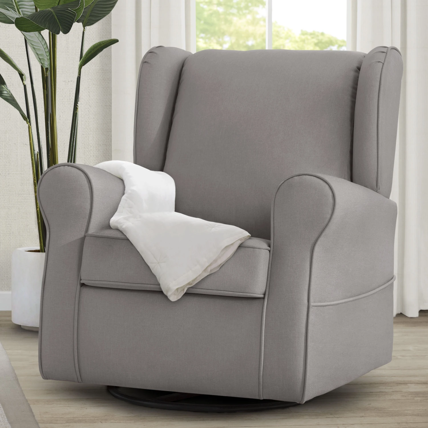 Delta Children Reston Nursery Glider Swivel Rocker Chair 5 Delta Children Reston Nursery Glider Swivel Rocker Chair - Image 5