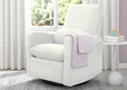 BabyGap Reversible 100% Organic Cotton Blankets - 2 Pack -Delta Children gvur8xfcksxdp6oazkbw scaled