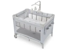 BabyGap Deluxe Play Yard