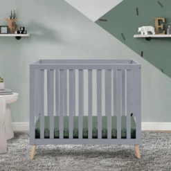 Delta Children Essex Convertible Mini Baby Crib With 2.75-Inch Mattress -Delta Children jeajaxo36hoimcgk5s9e
