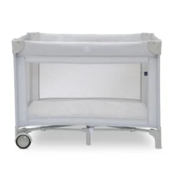 BabyGap Deluxe Play Yard -Delta Children kowq5g6xyqnyphzxvstf