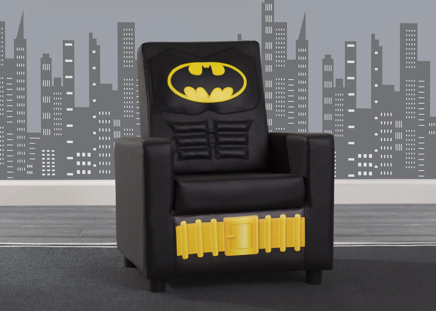 Delta Children DC Comics Batman High Back Upholstered Chair 4 Delta Children DC Comics Batman High Back Upholstered Chair - Image 4